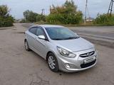 Hyundai Solaris 2011 года за 4 400 000 тг. в Семей – фото 2