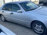 Mercedes-Benz E 280 1997 годаүшін1 800 000 тг. в Астана