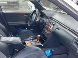 Mercedes-Benz E 280 1997 годаүшін1 800 000 тг. в Астана – фото 4