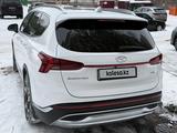 Hyundai Santa Fe 2022 года за 17 200 000 тг. в Астана – фото 3