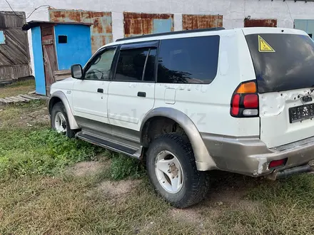 Mitsubishi Montero Sport 2000 года за 2 200 000 тг. в Атбасар – фото 2