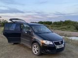 Volkswagen Touran 2007 года за 4 200 000 тг. в Шымкент – фото 3