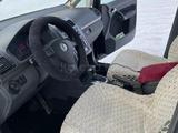 Volkswagen Touran 2007 года за 4 200 000 тг. в Шымкент – фото 4