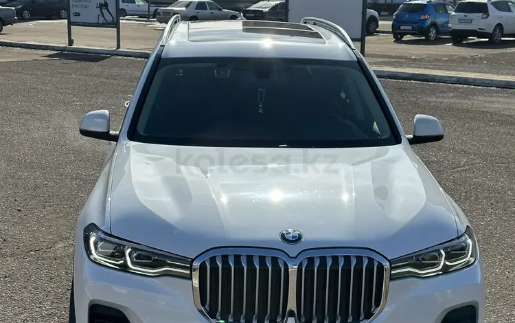 BMW X7 2019 года за 37 000 000 тг. в Астана
