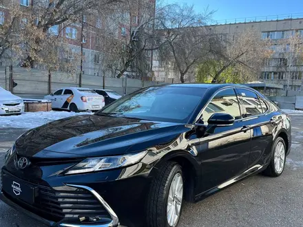 Toyota Camry 2023 года за 17 500 000 тг. в Петропавловск – фото 9