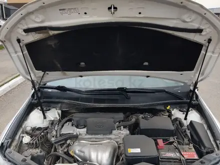 Toyota Camry 2016 года за 7 700 000 тг. в Уральск – фото 8