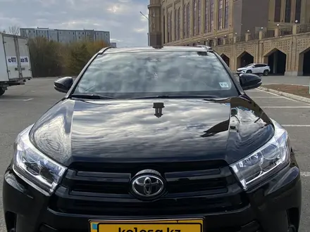 Toyota Highlander 2019 года за 21 500 000 тг. в Усть-Каменогорск – фото 3