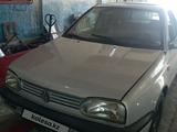 Volkswagen Golf 1994 года за 850 000 тг. в Алматы