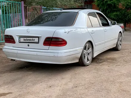 Mercedes-Benz E 320 2000 года за 4 500 000 тг. в Балхаш – фото 10