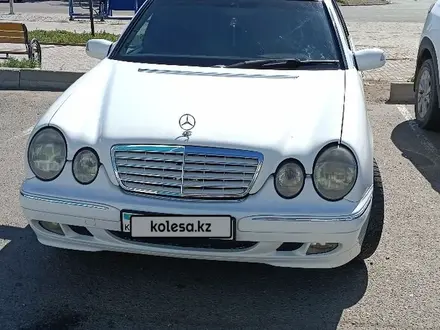 Mercedes-Benz E 320 2000 года за 4 500 000 тг. в Балхаш – фото 15