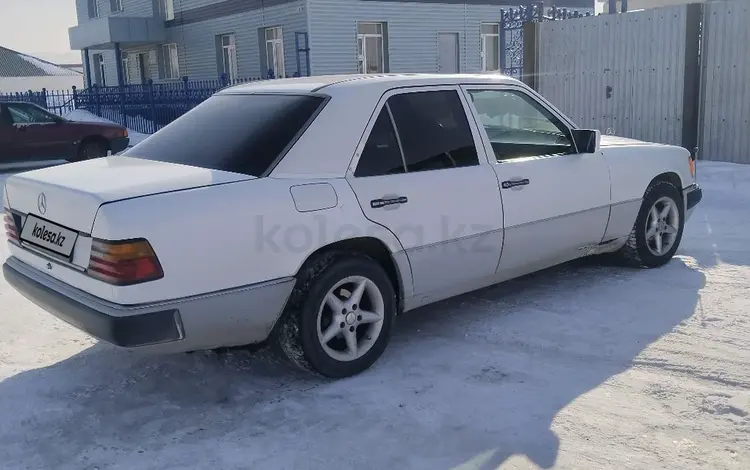 Mercedes-Benz E 220 1992 годаfor1 800 000 тг. в Талдыкорган