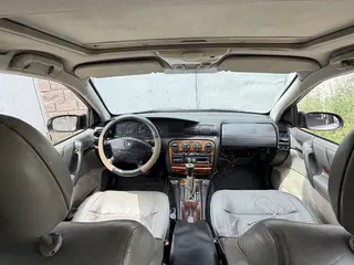 Opel Omega, 1996