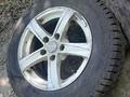 Зимняя резина комплект на литых дисках за 130 000 тг. в Петропавловск