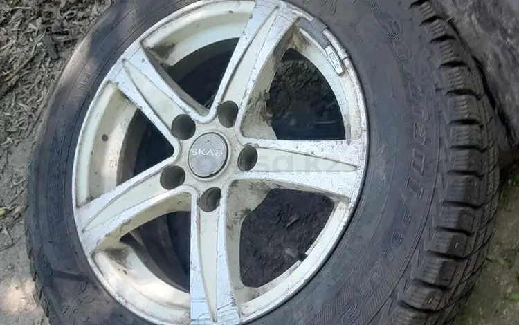 Зимняя резина комплект на литых дисках за 130 000 тг. в Петропавловск