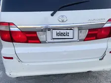 Toyota Alphard, 2004