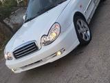 Hyundai Sonata 2003 года за 1 650 000 тг. в Шымкент – фото 3