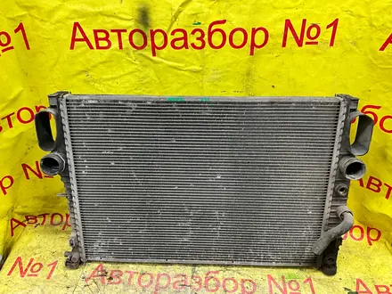 Радиатор охлаждения Land Rover Discovery 3 за 50 000 тг. в Алматы – фото 26