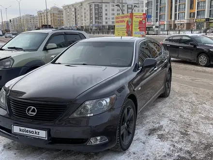 Lexus LS 460 2006 года за 7 500 000 тг. в Астана – фото 2