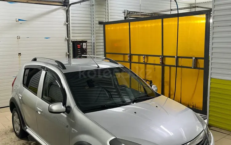 Renault Sandero Stepway 2014 года за 3 755 555 тг. в Актобе