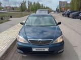 Toyota Camry 2002 года за 4 100 000 тг. в Актобе