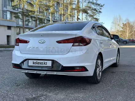 Hyundai Elantra 2019 года за 9 700 000 тг. в Караганда – фото 11