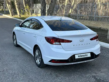 Hyundai Elantra 2019 года за 9 700 000 тг. в Караганда – фото 6