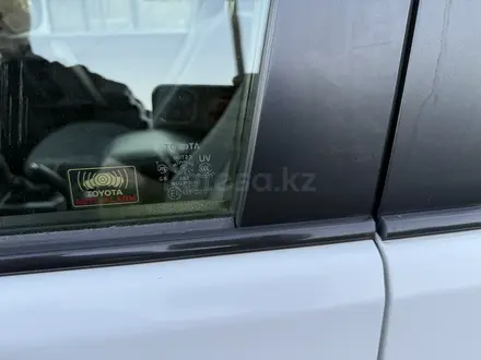 Toyota Land Cruiser Prado 2013 года за 15 100 000 тг. в Семей – фото 16