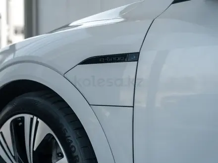Audi Q8 e-tron 2023 года за 37 682 503 тг. в Алматы – фото 12