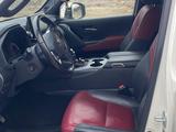 Toyota Land Cruiser 2023 года за 55 000 000 тг. в Атырау – фото 3