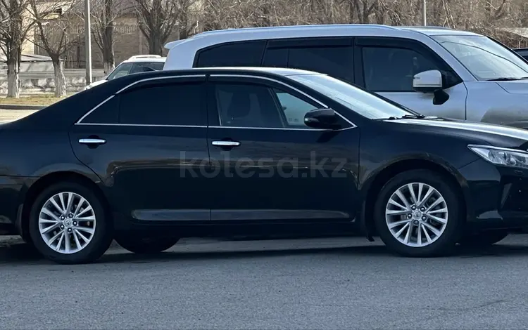 Toyota Camry 2015 года за 12 000 000 тг. в Семей