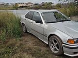 BMW 323 1996 года за 1 000 000 тг. в Астана – фото 2
