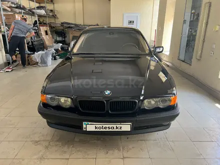 BMW 735 1999 года за 5 800 000 тг. в Алматы – фото 11
