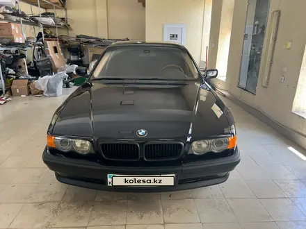 BMW 735 1999 года за 5 800 000 тг. в Алматы – фото 12
