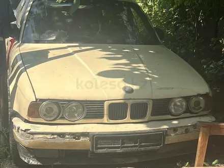 BMW 524 1990 года за 650 000 тг. в Алматы