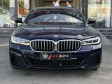 BMW 5 серия 2022 годаүшін24 000 000 тг. в Шымкент – фото 2