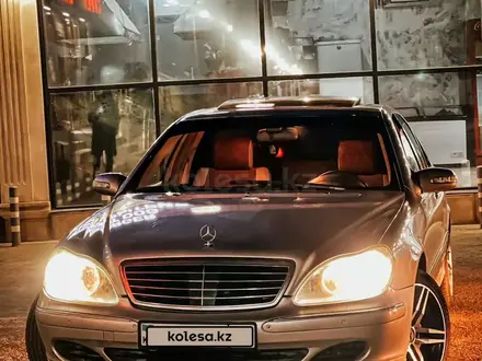 Mercedes-Benz S 500 2004 года за 5 900 000 тг. в Актау