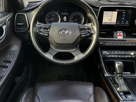Hyundai Grandeur 2017 года за 11 900 000 тг. в Алматы – фото 20