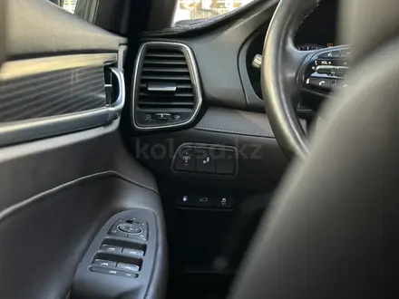 Hyundai Grandeur 2017 года за 11 900 000 тг. в Алматы – фото 22