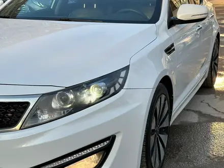 Kia K5 2011 года за 7 600 000 тг. в Алматы – фото 13