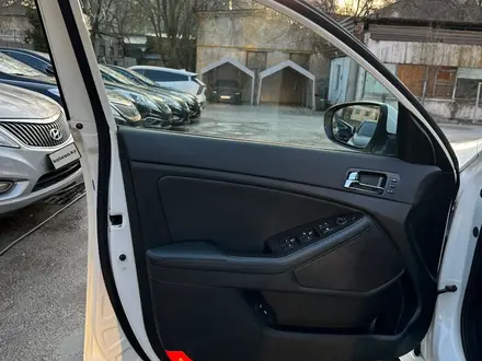 Kia K5 2011 года за 7 600 000 тг. в Алматы – фото 16