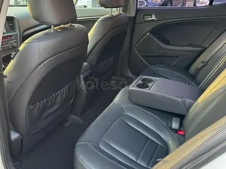 Kia K5 2011 года за 7 600 000 тг. в Алматы – фото 19