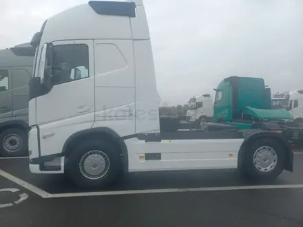 Volvo  FH460 Globetrotter XL 2026 года за 83 500 000 тг. в Актобе – фото 4
