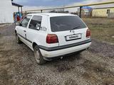 Volkswagen Golf 1994 года за 1 800 000 тг. в Актобе – фото 3