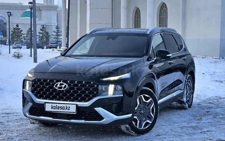 Hyundai Santa Fe 2021 годаүшін18 500 000 тг. в Астана