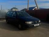 Volkswagen Passat 1994 годаүшін1 500 000 тг. в Уральск – фото 3