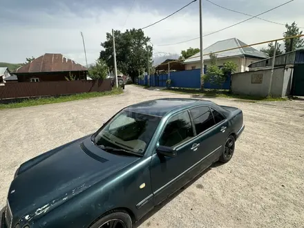 Mercedes-Benz E 230 1996 года за 1 250 000 тг. в Алматы – фото 8