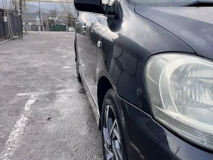 Toyota Ipsum 2003 года за 5 800 000 тг. в Есик – фото 4