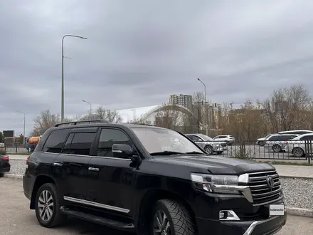 Toyota Land Cruiser 2017 года за 37 000 000 тг. в Караганда – фото 3