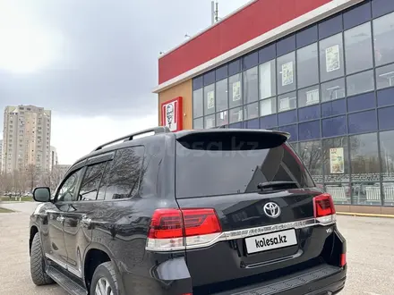 Toyota Land Cruiser 2017 года за 37 000 000 тг. в Караганда – фото 14