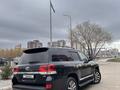Toyota Land Cruiser 2017 годаүшін37 000 000 тг. в Караганда – фото 2